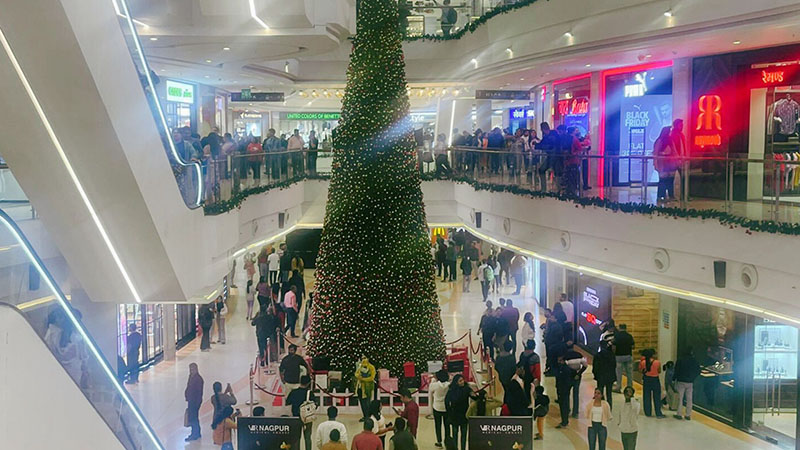 VR Nagpur’s Black Friday Midnight Sale a Grand Success - 29th November to 1st December 2024