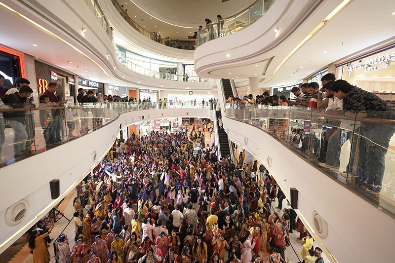 Garba in style in collaboration with Dainik Bhaskar - 25th September 2025