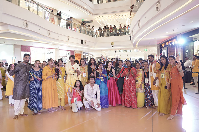 Garba in style in collaboration with Dainik Bhaskar - 25th September 2025